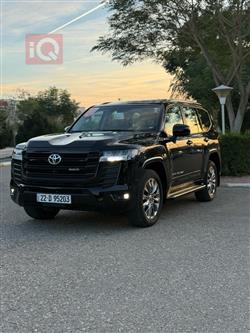 تويوتا لاندكروزر